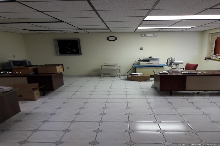 Commercial Property For Sale Price 1,700,000 A10463253