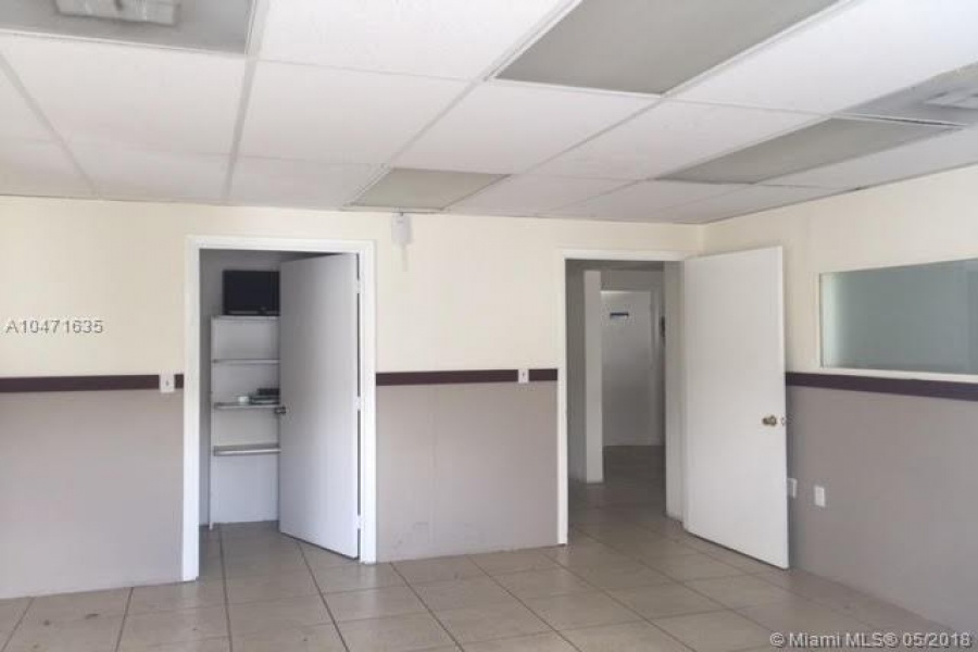 Sunrise,Florida 33313,Commercial Property,20th St,A10471635