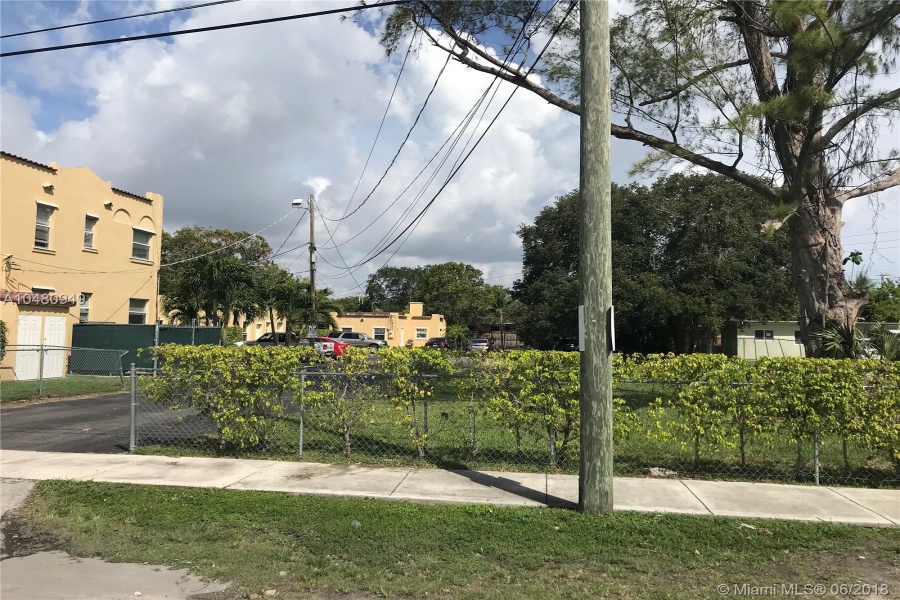 North Miami,Florida 33161,Commercial Property,5th Ave,A10480949