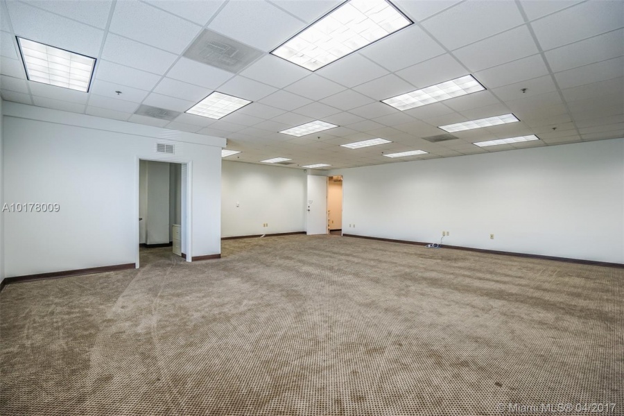 Commercial Property For Sale Price 4,200 A10178009