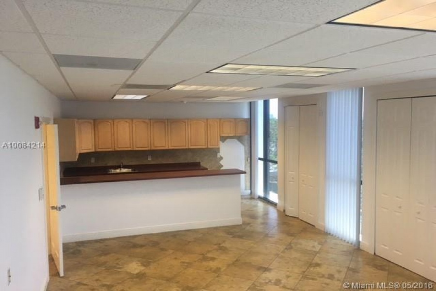 Hollywood, Florida 33020, ,Commercial Property,For Sale,Hollywood Blvd,A10084214