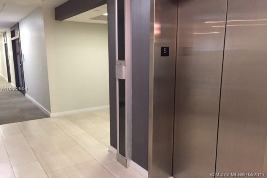 Miami,Florida 33131,Commercial Property,CHASE BUILDING,2nd Ave,A10222904