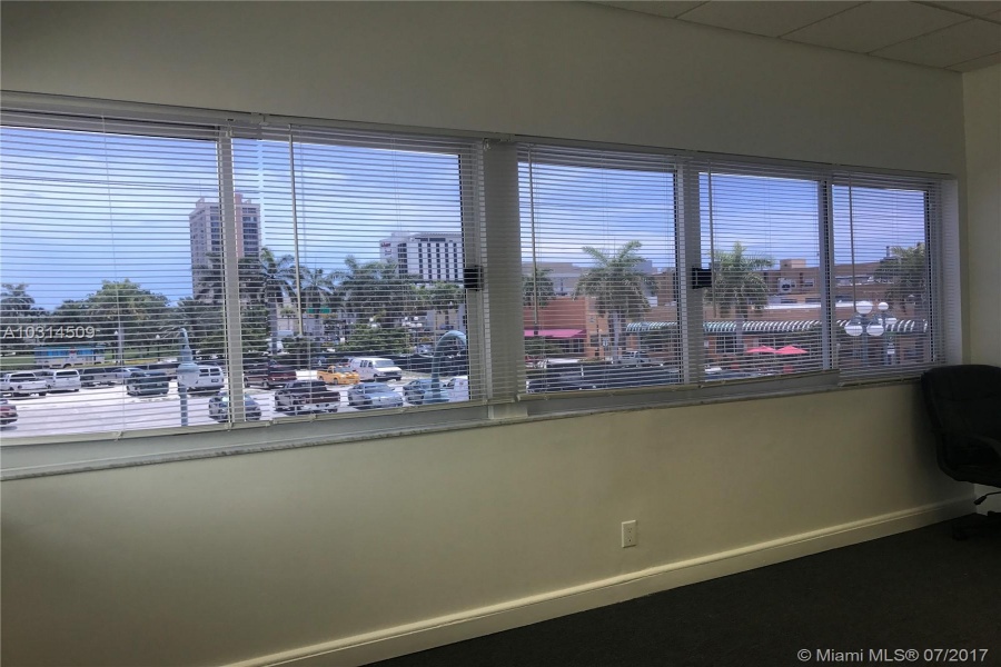 Hollywood, Florida 33020, ,Commercial Property,For Sale,Harrison St,A10314509