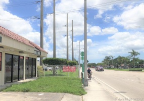 Miami, Florida 33165, ,Commercial Property,For Sale,GOLDLAND PLAZA,40th St,A10097748