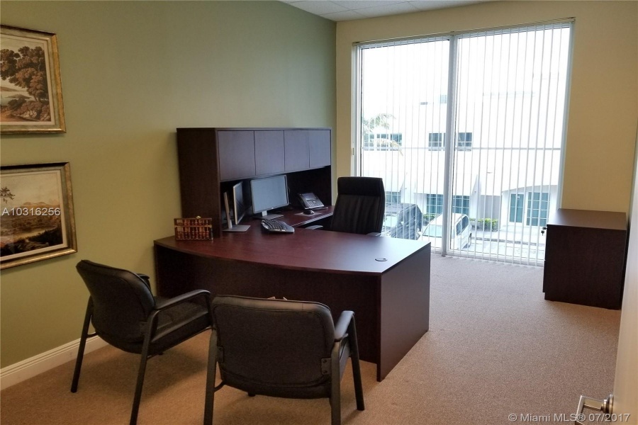 Miami,Florida 33186,Commercial Property,120 ST,A10316256