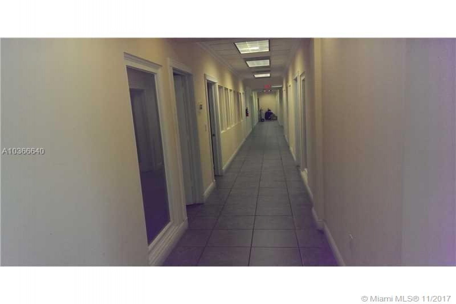 Fort Lauderdale,Florida 33316,Commercial Property,GLOBAL SATELLITE,Andrews Ave,A10366640