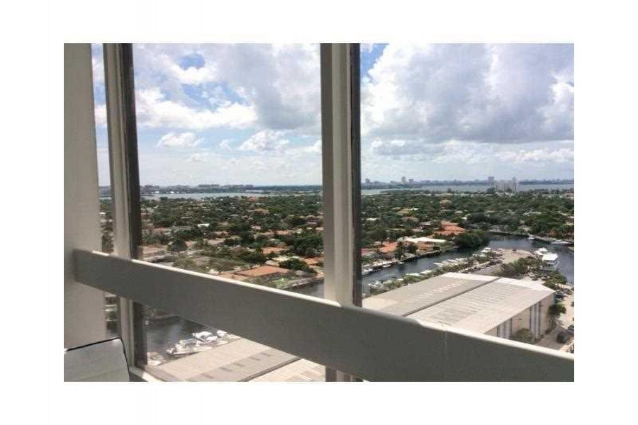 North Miami,Florida 33181,Commercial Property,SAILBOAT CAY,BISCAYNE BL,A2175024