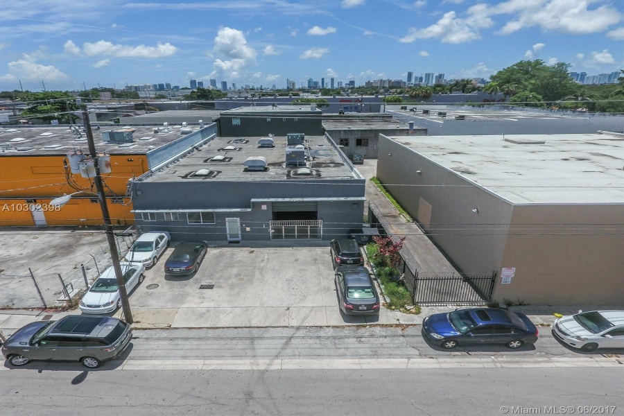 Miami,Florida 33142,Commercial Property,2047,24th Ave,A10302398
