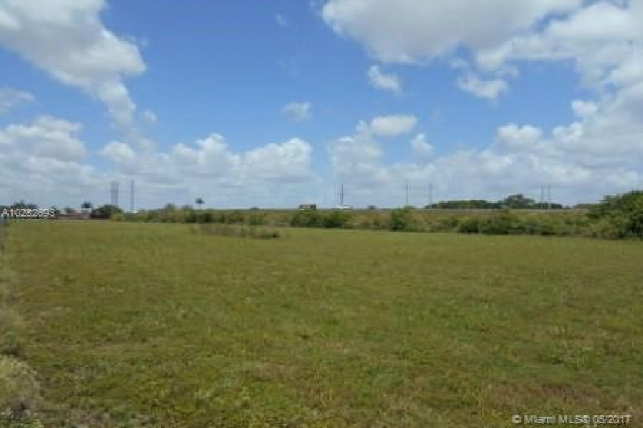 Homestead,Florida 33033,Commercial Land,320 ST,A10282693