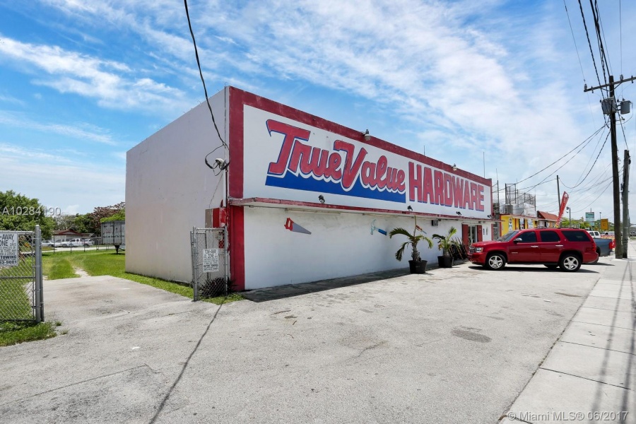 Homestead, Florida 33032, ,Commercial Property,For Sale,Dixie Hwy,A10284190