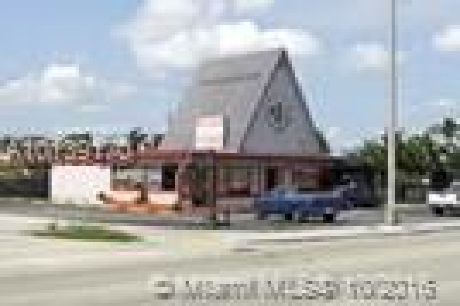 Miami,Florida 33165,Commercial Property,9000,40th St,A10139170
