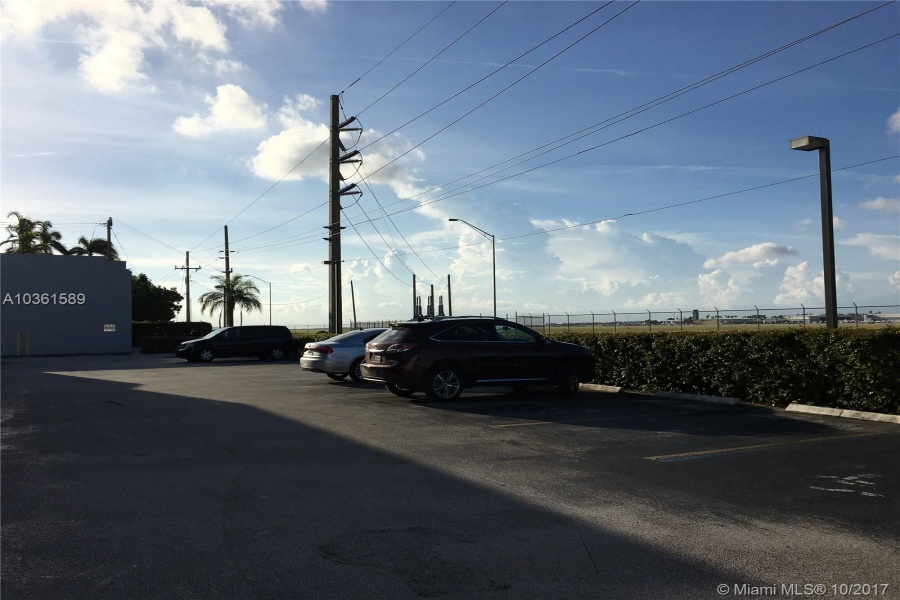 Miami,Florida 33186,Commercial Property,136th St,A10361589