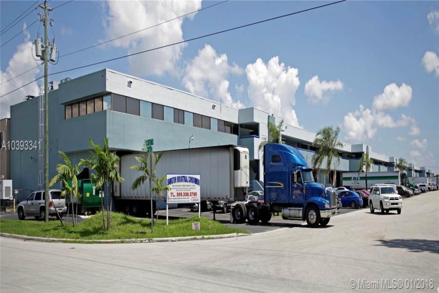Miami,Florida 33166,Commercial Property,7901,67th St,A10393341