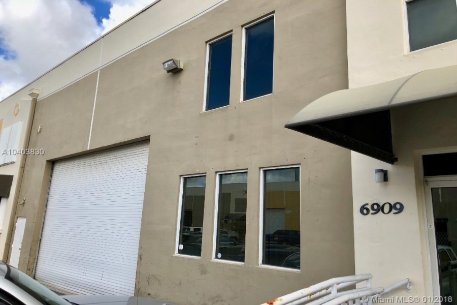 Miami,Florida 33166,Commercial Property,52nd St,A10403830