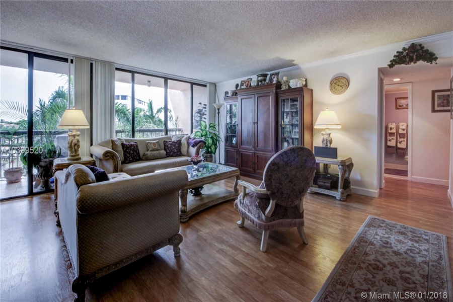 Commercial Property For Sale Price 6,500,000 A10399520