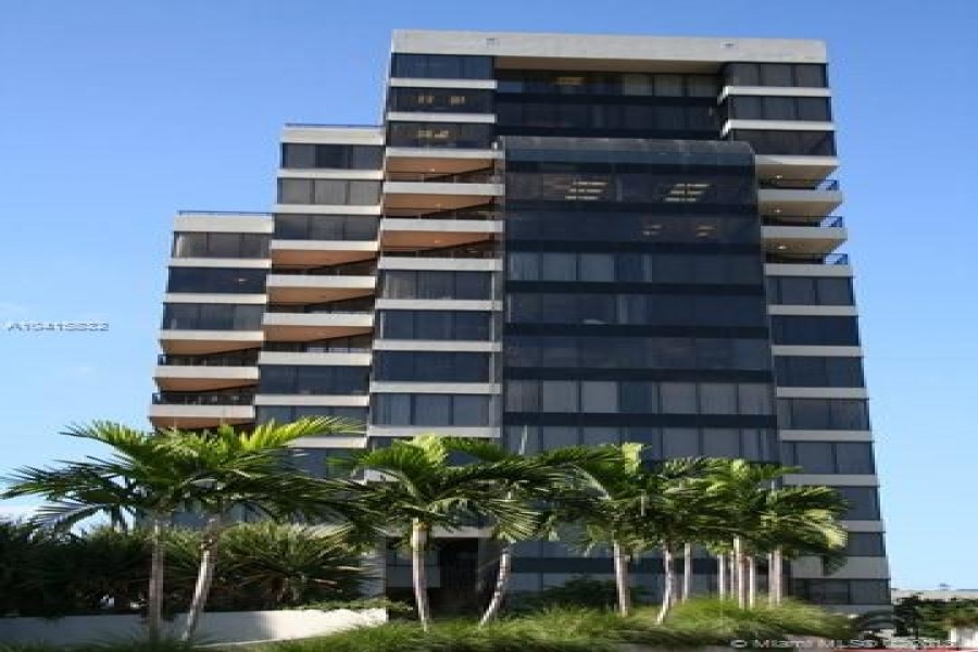 Miami,Florida 33133,Commercial Property,BAYSHORE DR,A10415832