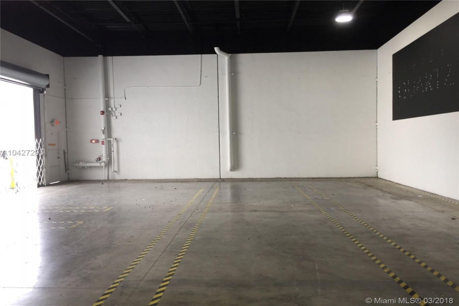 Miami,Florida 33122,Commercial Property,25th St,A10427295