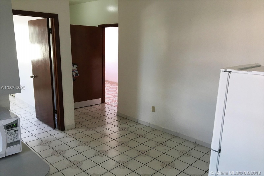 Miami,Florida 33135,Commercial Property,9th St,A10374395